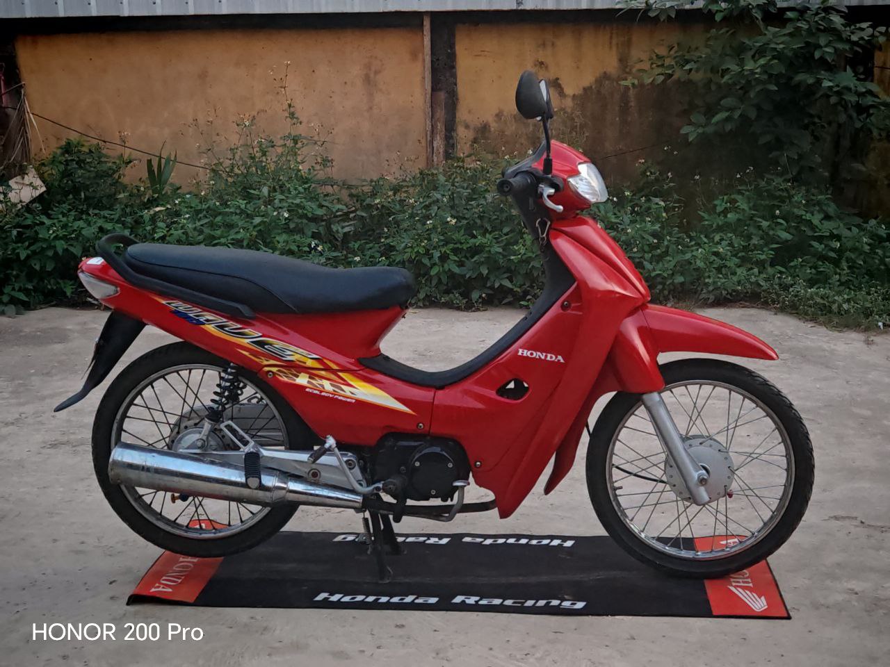 Honda wave 100